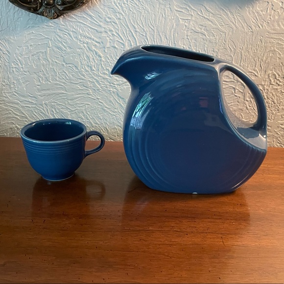 Vintage Fiesta Ware Large Disk Pitcher Cup Cobalt Blue
